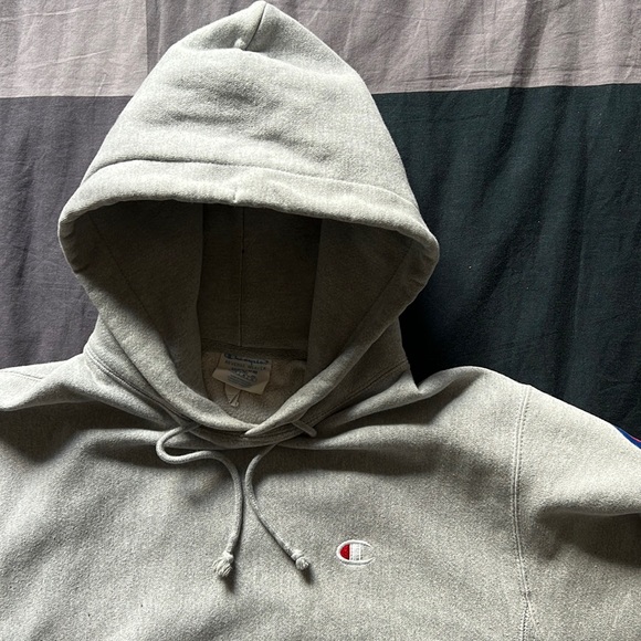 Champion Hoodie (Grey) - Men’s M - Picture 2 of 7